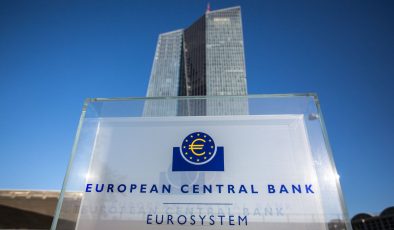 Euro Bölgesi’nde resesyon riski yükseliyor, enflasyon beklentileri ECB iddialarının üzerinde