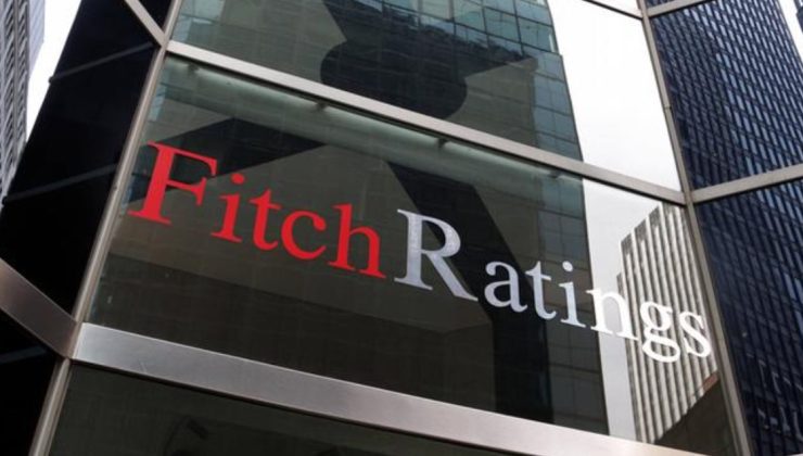 Fitch: Türkiye’de enflasyonun hızlı şekilde gerilemeyecek, büyümenin yavaşlayacak