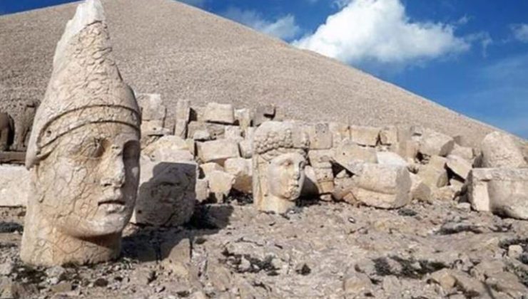 Kommagene Bienali Nemrut Dağı’ndaki konserle son buldu