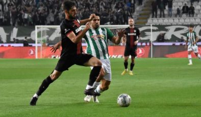 Konyaspor evinde 85’te yıkıldı!