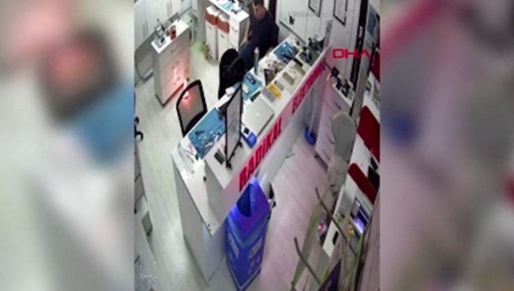 Tamire alınan telefonun bataryası patladı