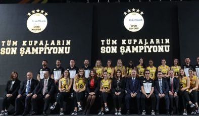 VakıfBank Bayan Voleybol Kadrosu yeni dönemi açtı