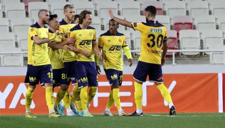 Ankaragücü deplasmanda Sivasspor’u 3 golle mağlup etti