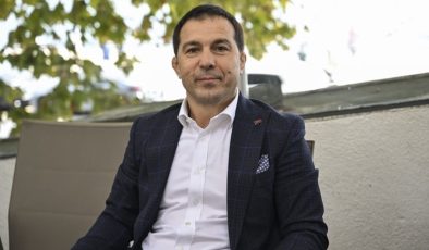 Şeref Eroğlu’ndan sitem: ‘Biz Paris’te madalya kovalarken…’